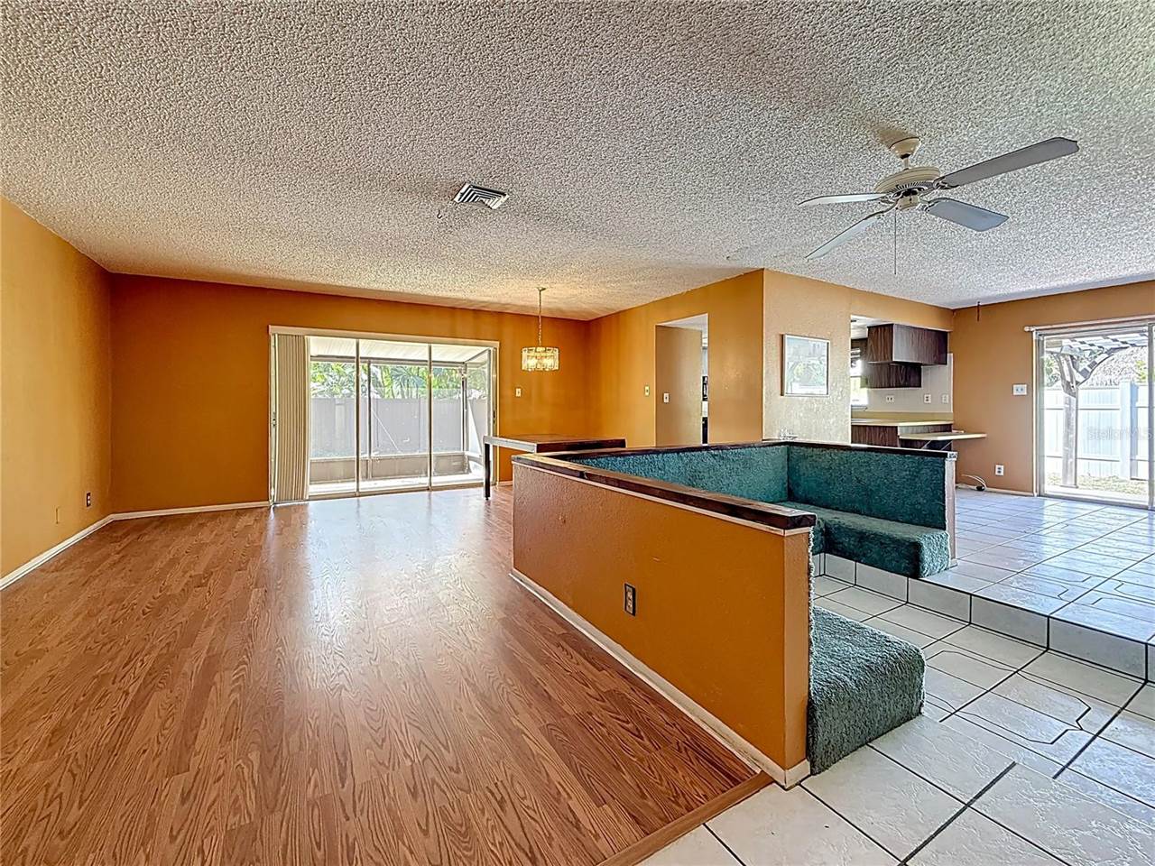 2010 Pinellas Point Drive South, Saint Petersburg, FL 33712