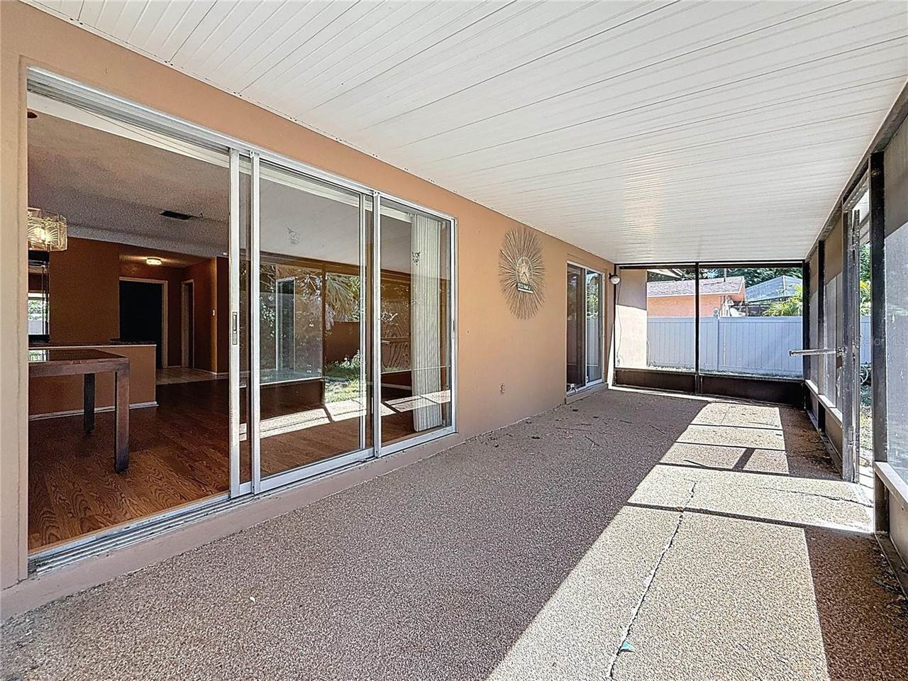 2010 Pinellas Point Drive South, Saint Petersburg, FL 33712