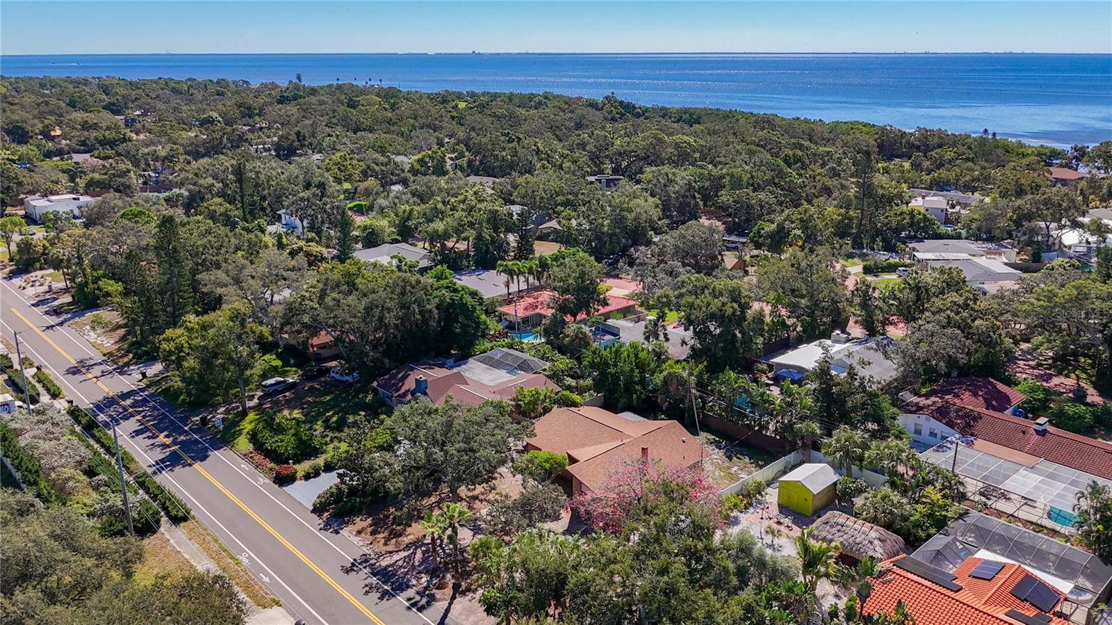 2010 Pinellas Point Drive South, Saint Petersburg, FL 33712