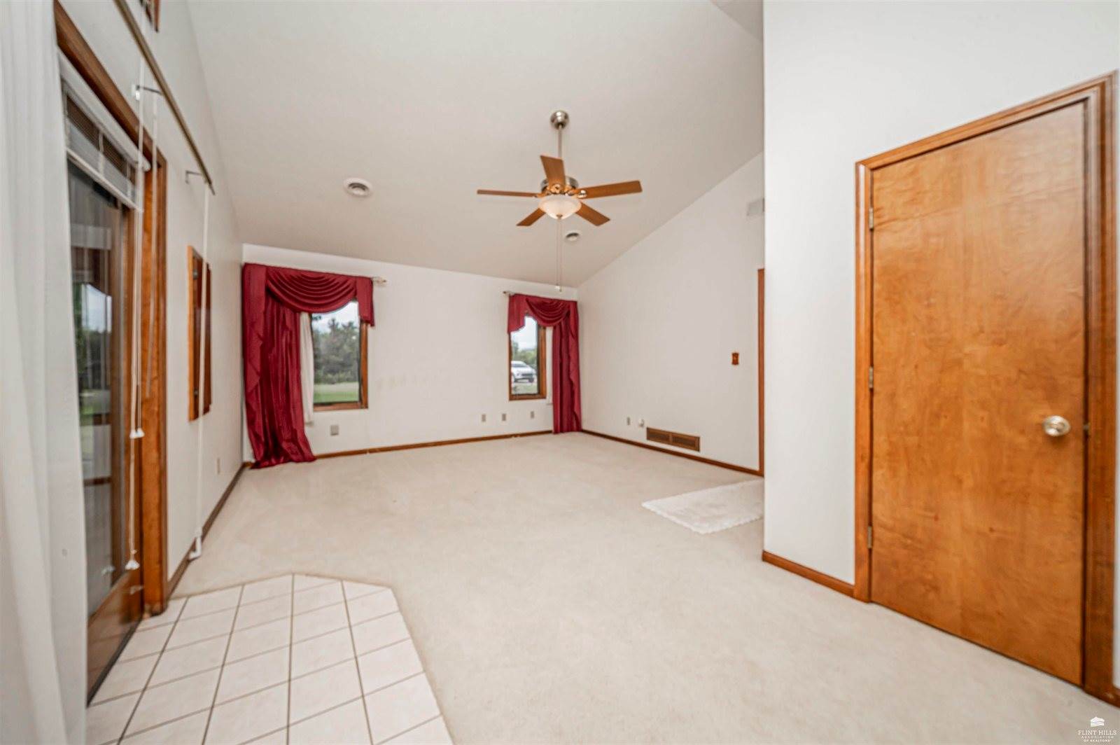 2700 Meadowlark Drive, Milford, KS 66514
