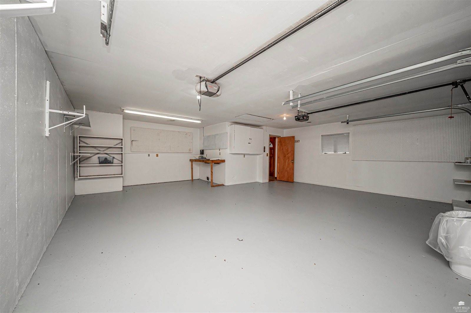 2700 Meadowlark Drive, Milford, KS 66514