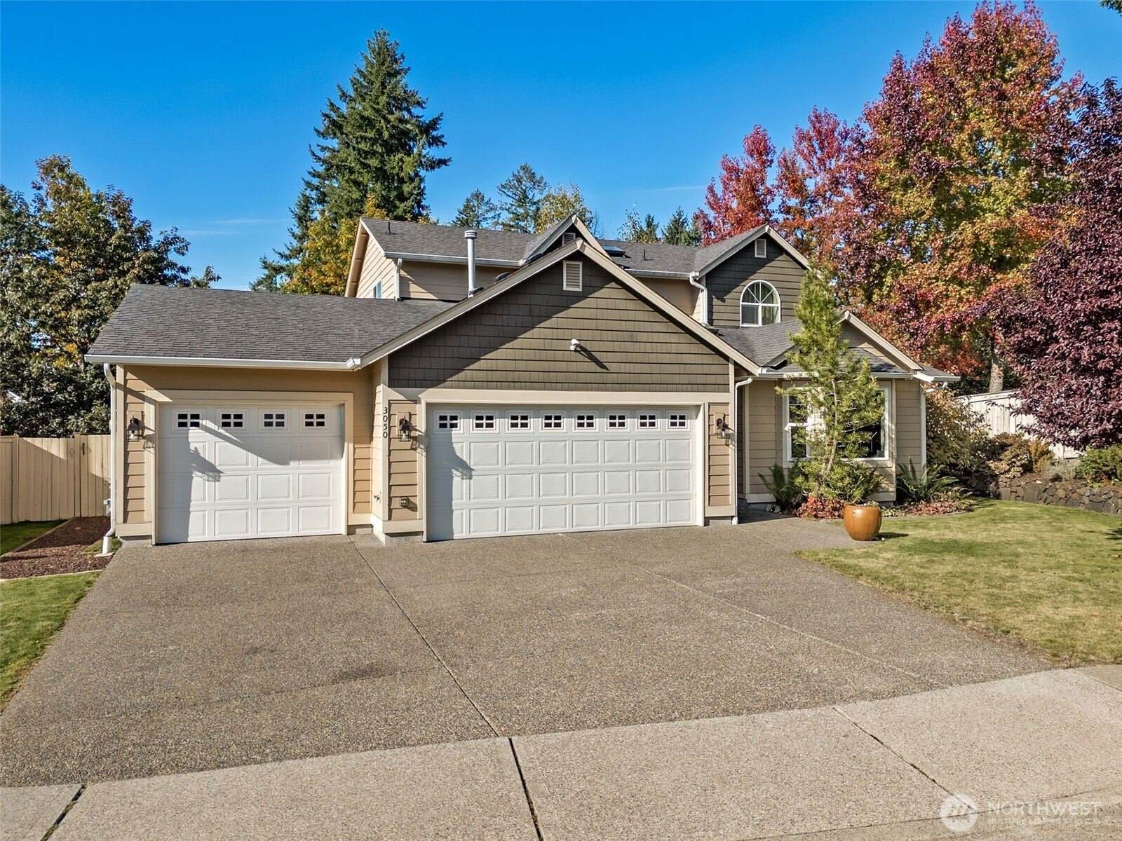 3050 Campus Prairie Loop NE, Lacey, WA 98516