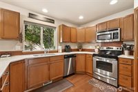 3050 Campus Prairie Loop NE, Lacey, WA 98516