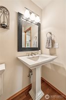 3050 Campus Prairie Loop NE, Lacey, WA 98516