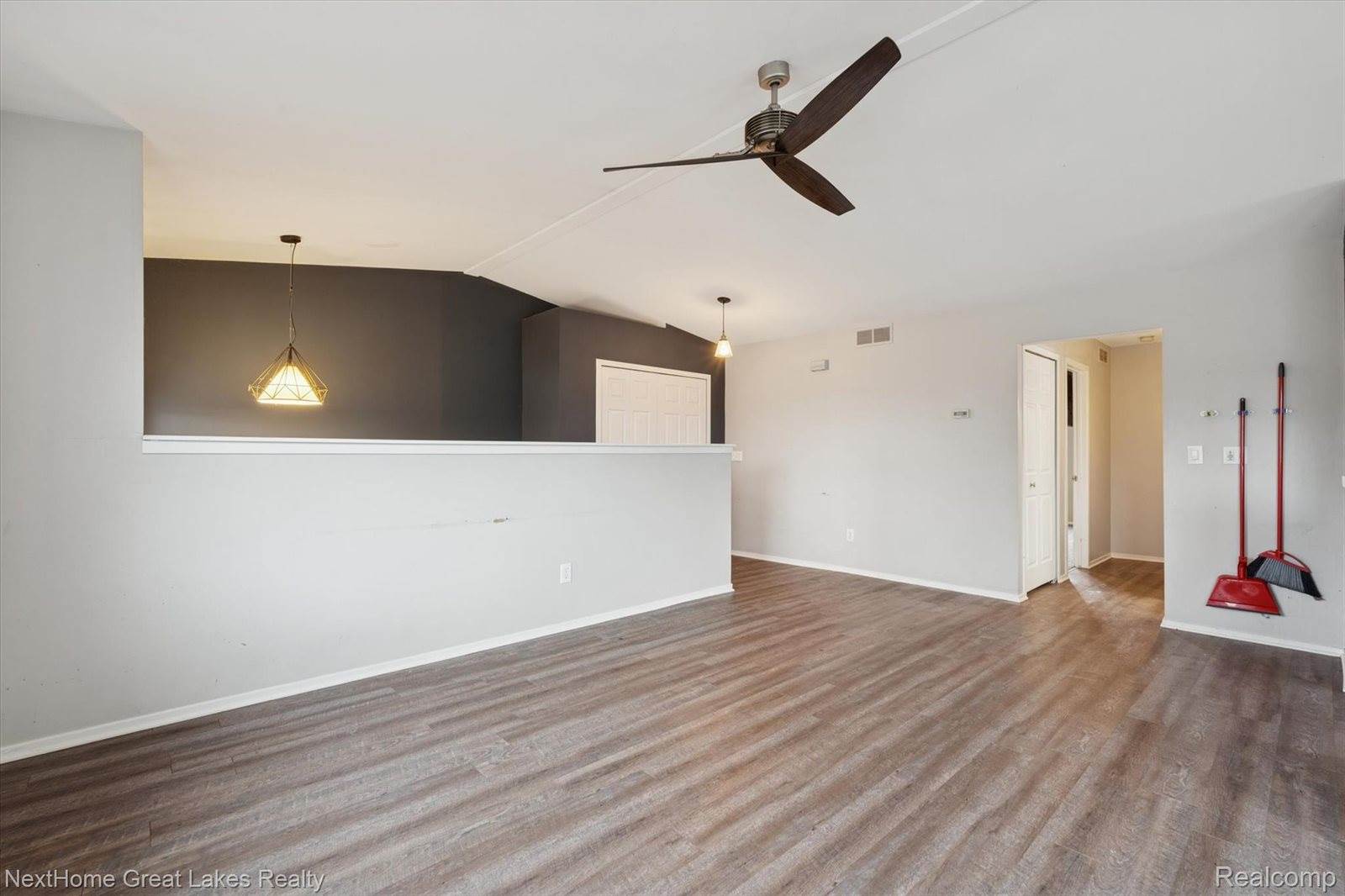 1081 River Ridge Circle, GrandBlancCity_Genesee, MI 48439
