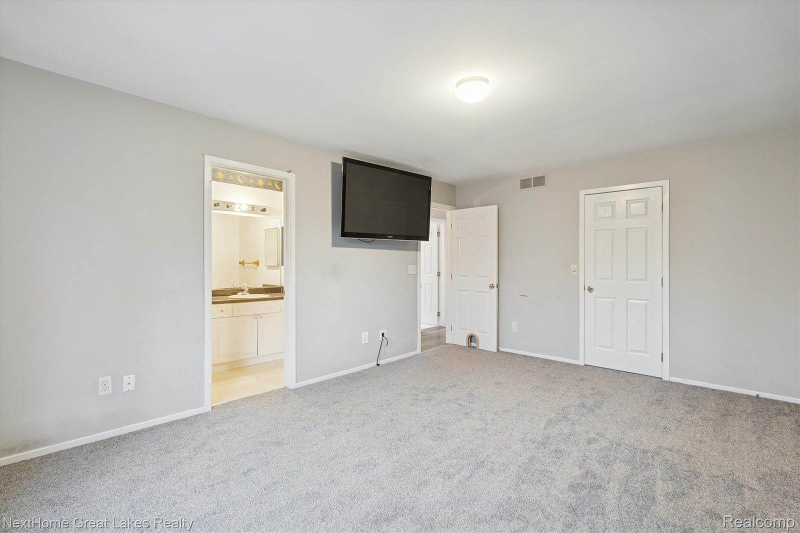 1081 River Ridge Circle, GrandBlancCity_Genesee, MI 48439