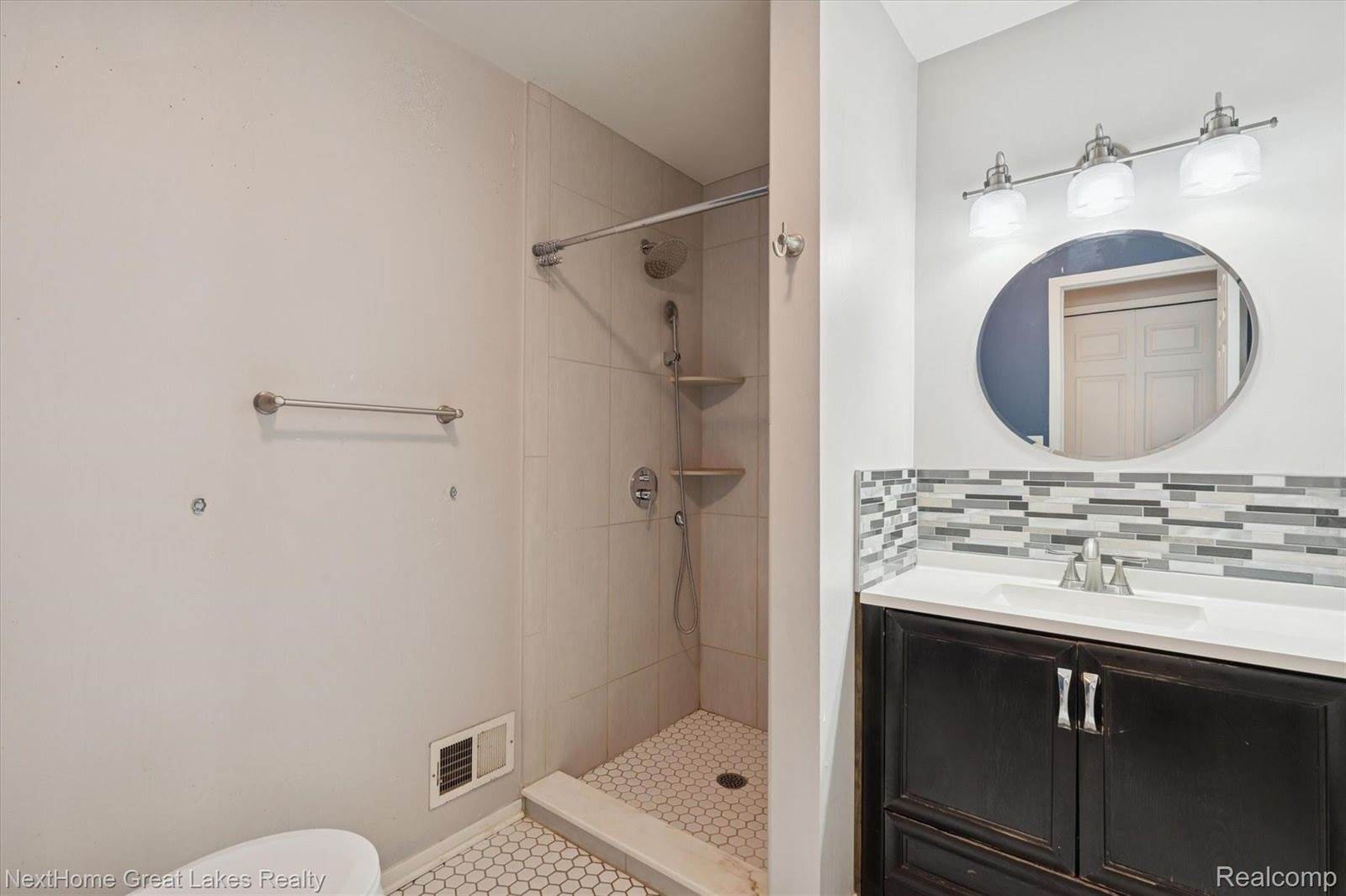 1081 River Ridge Circle, GrandBlancCity_Genesee, MI 48439
