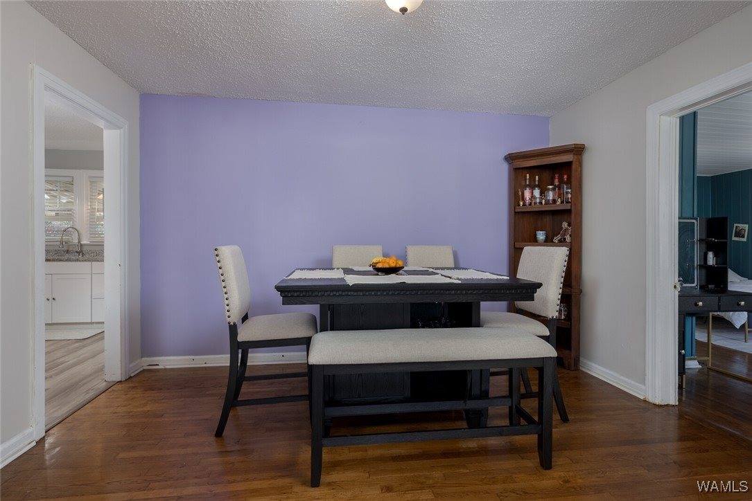 140 25th Avenue East, Tuscaloosa, AL 35404