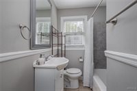 140 25th Avenue East, Tuscaloosa, AL 35404