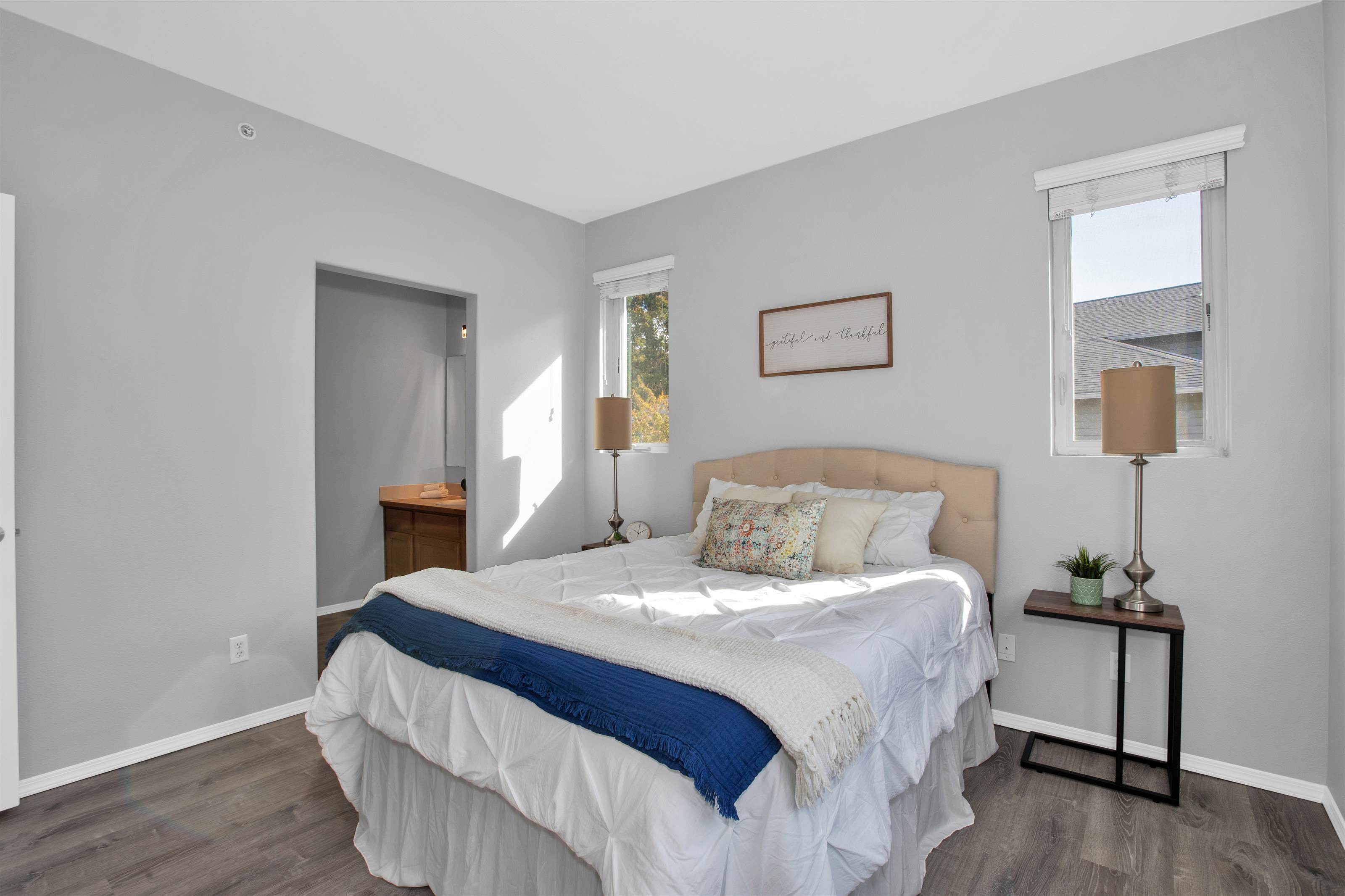 1975 Garry Oaks Ave Unit C, DuPont, WA 98327