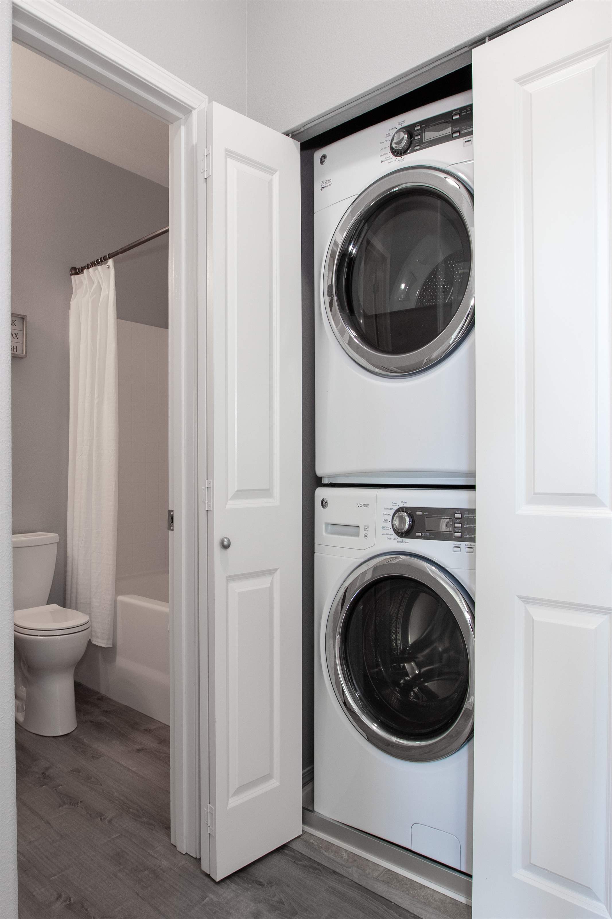 1975 Garry Oaks Ave Unit C, DuPont, WA 98327