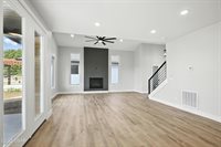 837 Modern Way, Carthage, MO 64836