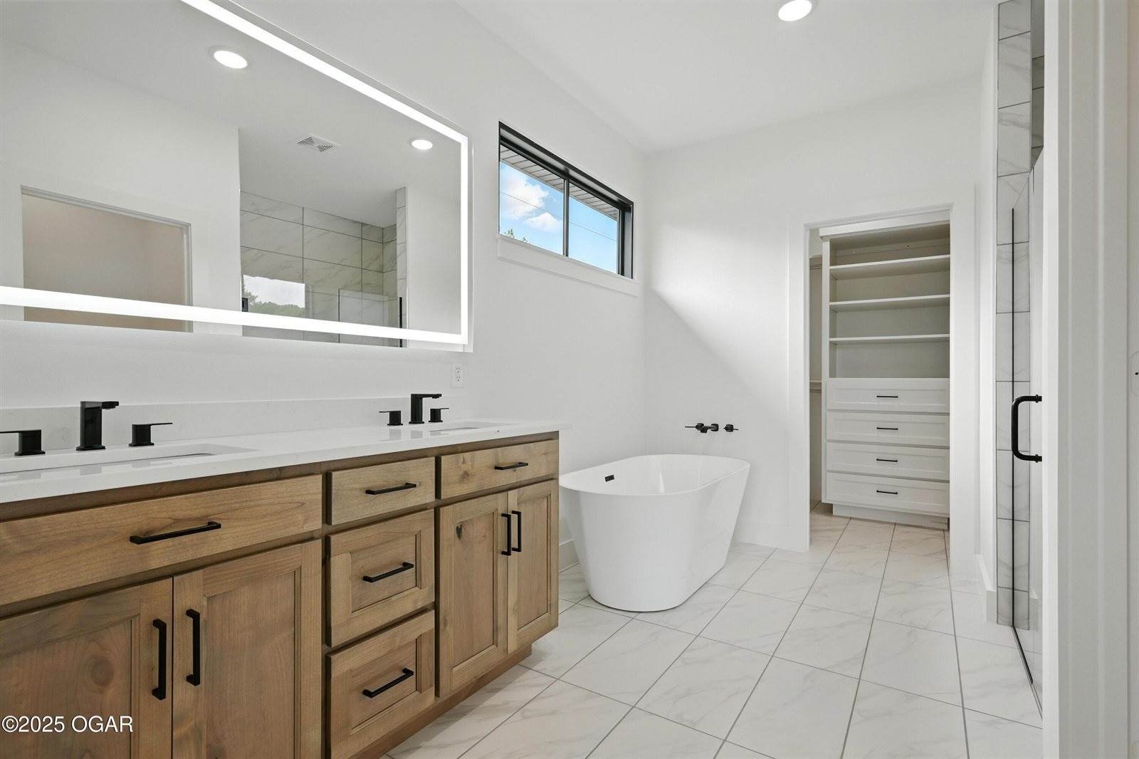 839 Modern Way, Carthage, MO 64836