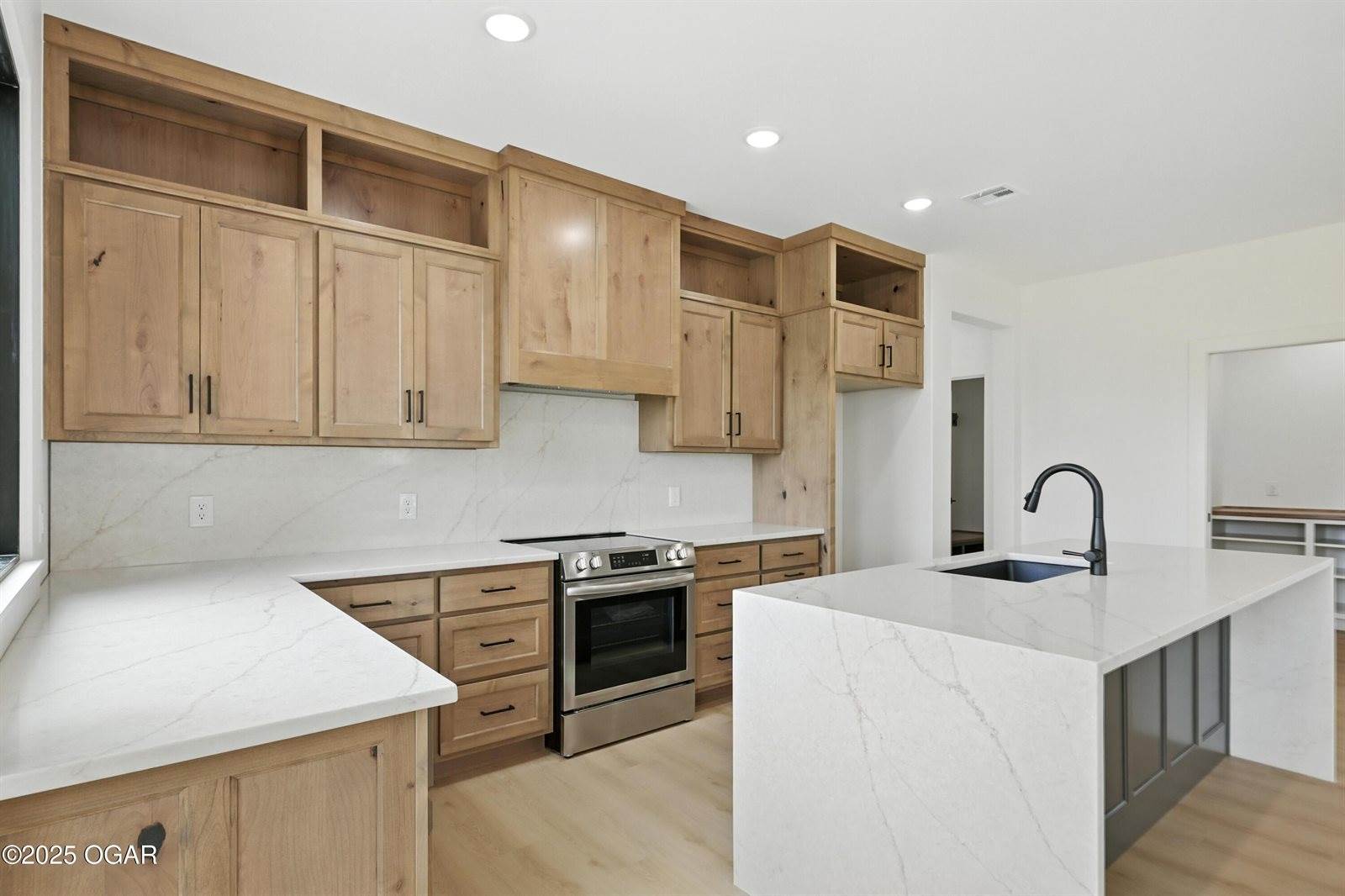 839 Modern Way, Carthage, MO 64836