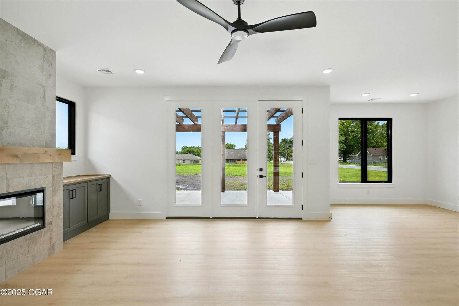 839 Modern Way, Carthage, MO 64836