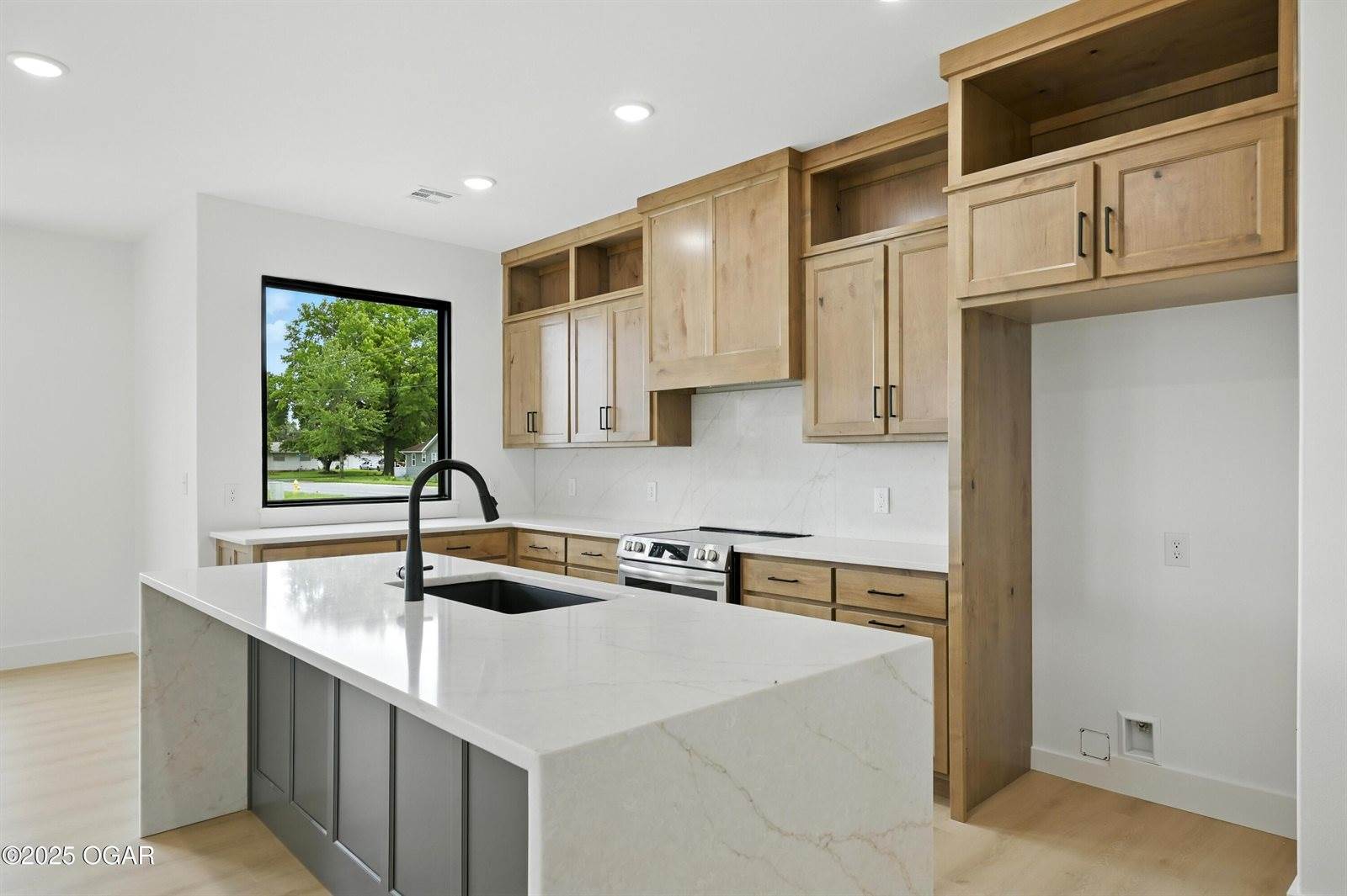 839 Modern Way, Carthage, MO 64836