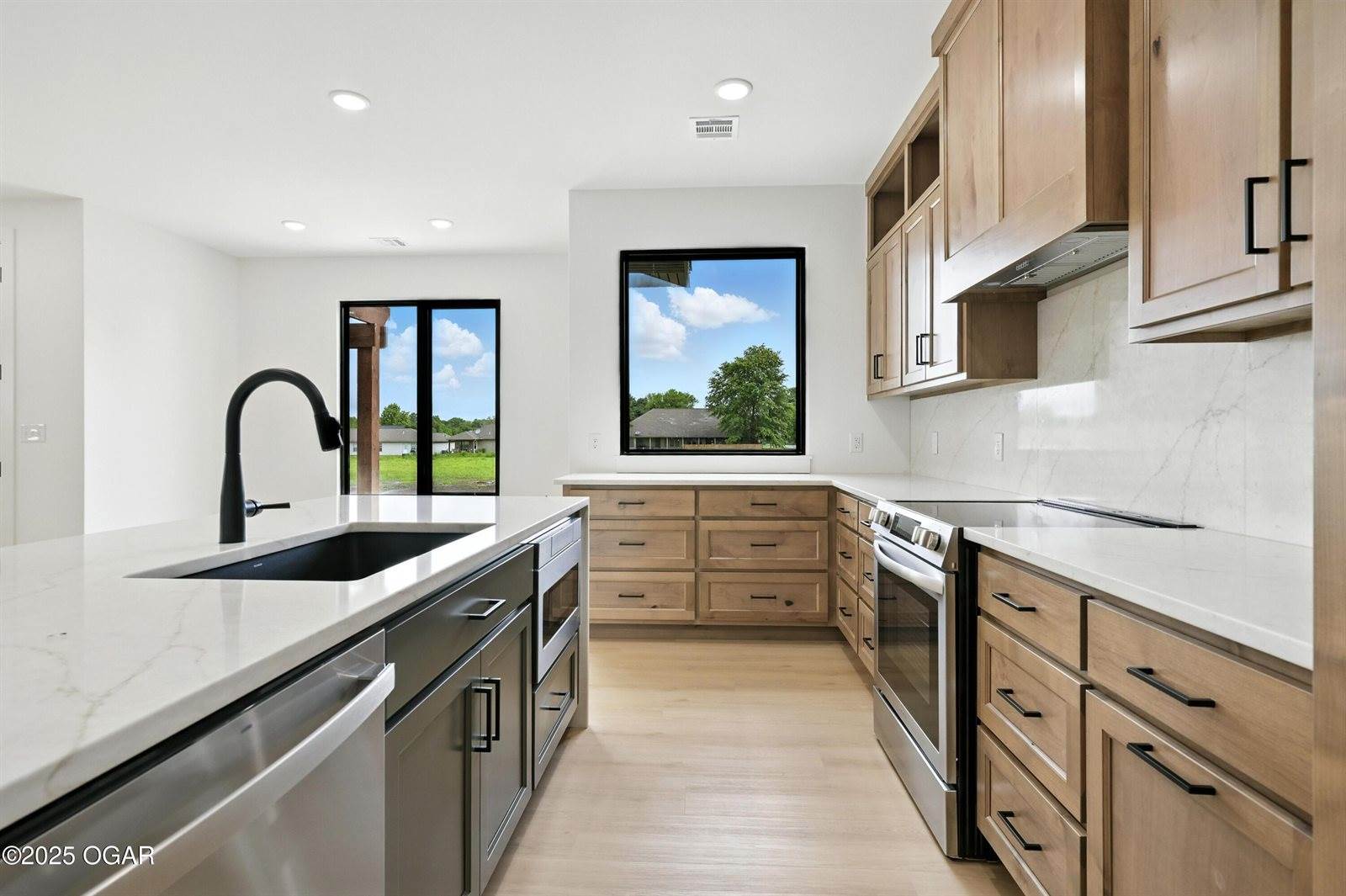 839 Modern Way, Carthage, MO 64836