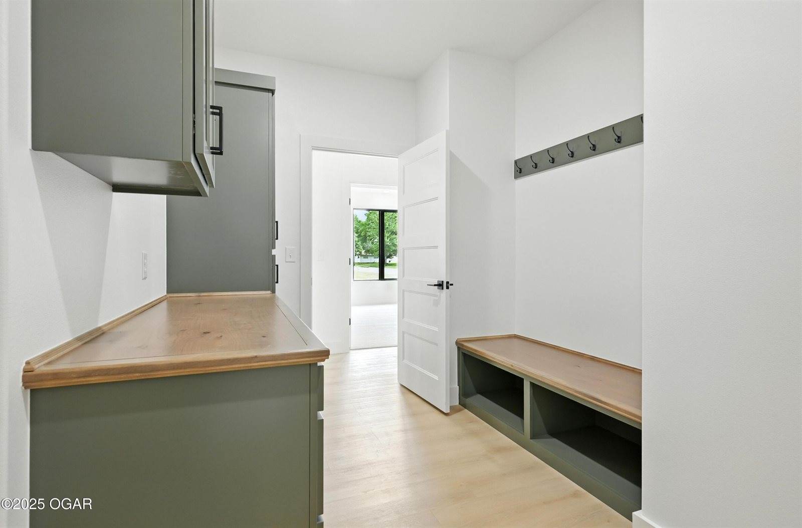 839 Modern Way, Carthage, MO 64836