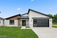 839 Modern Way, Carthage, MO 64836