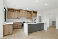 839 Modern Way, Carthage, MO 64836