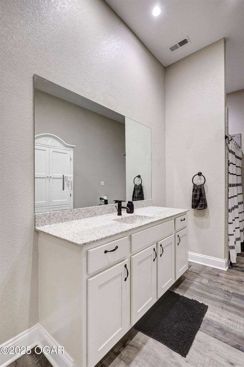 2325 South Kentucky Avenue, Joplin, MO 64804