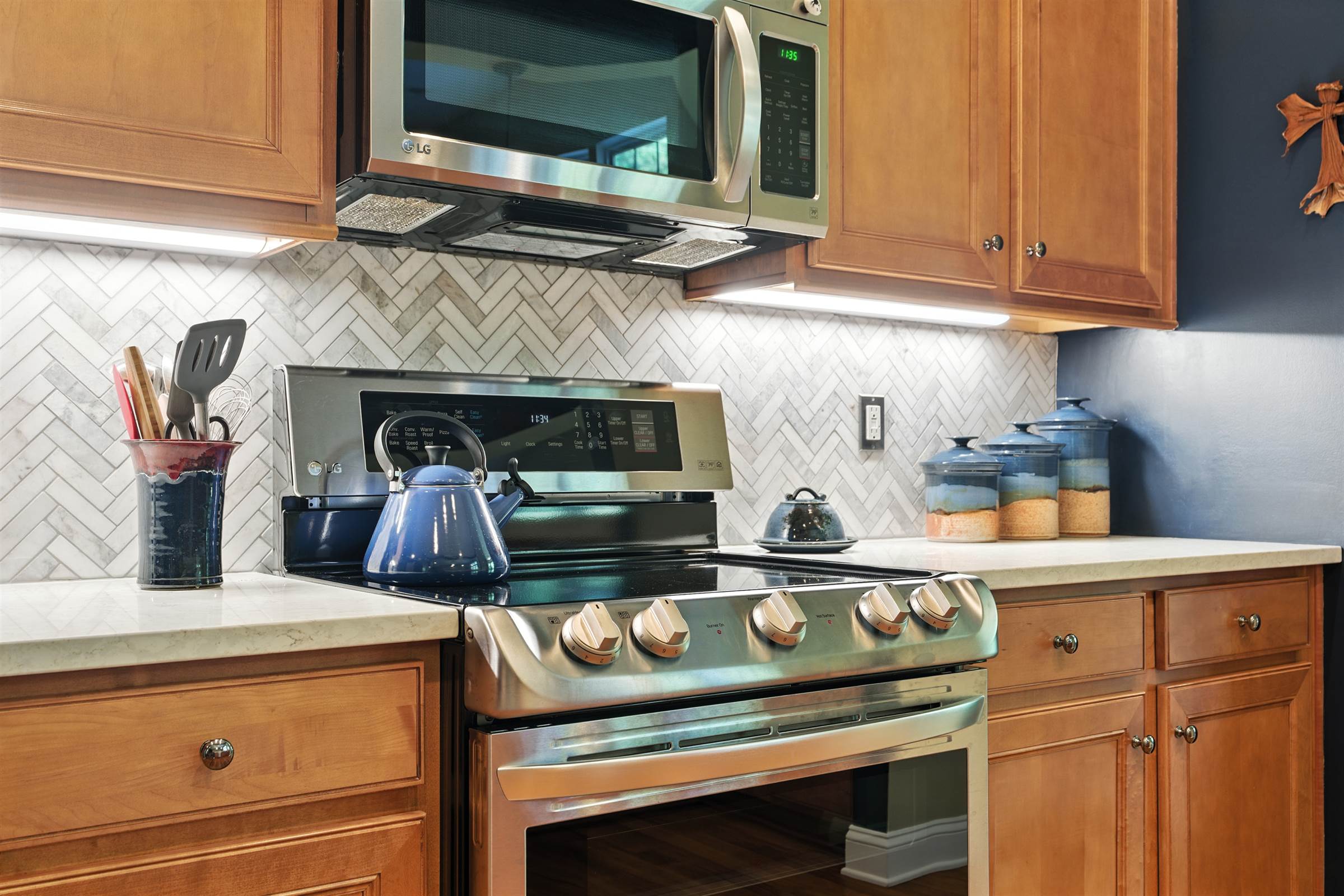 1314 Sarandon Dr, Matthews, NC 28104