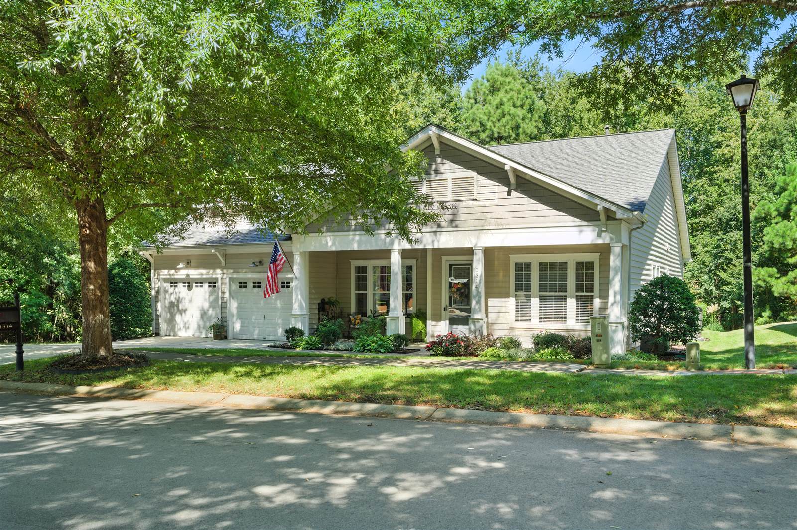 1314 Sarandon Dr, Matthews, NC 28104