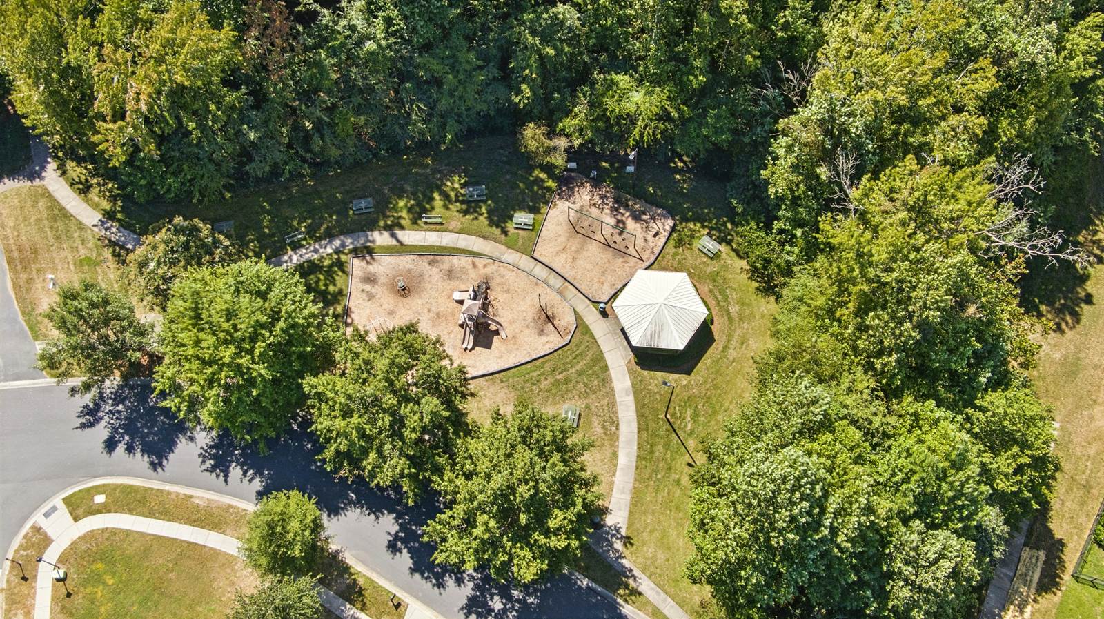 1314 Sarandon Dr, Matthews, NC 28104