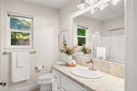 8 Pelican Park, Chico, CA 95926