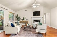 8 Pelican Park, Chico, CA 95926