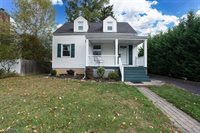 202 Gold St, Green Brook Township, NJ 08812