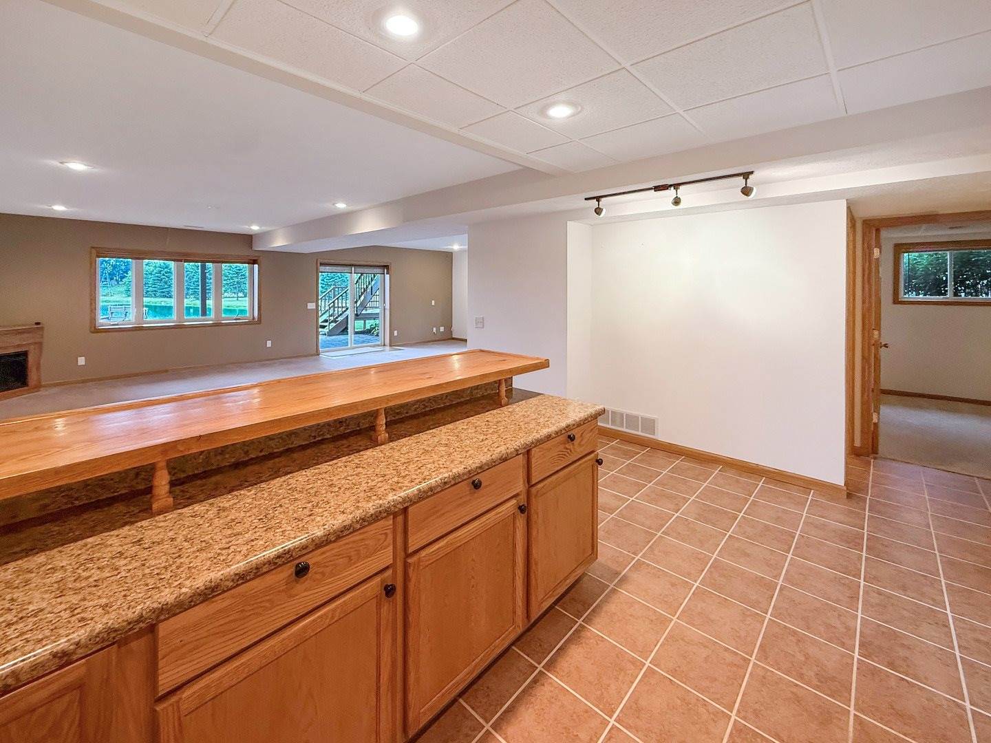 5782 North Brown Road, Dakota, IL 61018