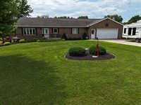 5782 North Brown Road, Dakota, IL 61018