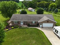 5782 North Brown Road, Dakota, IL 61018
