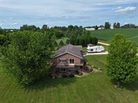 5782 North Brown Road, Dakota, IL 61018