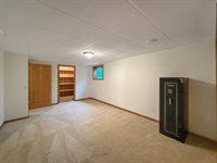 5782 North Brown Road, Dakota, IL 61018