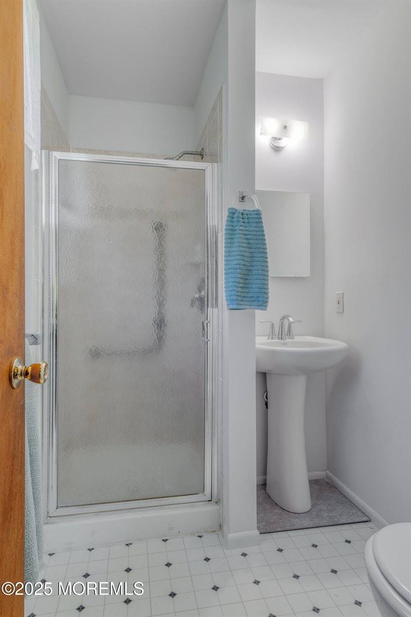 38 Marquis Street, Toms River, NJ 08757