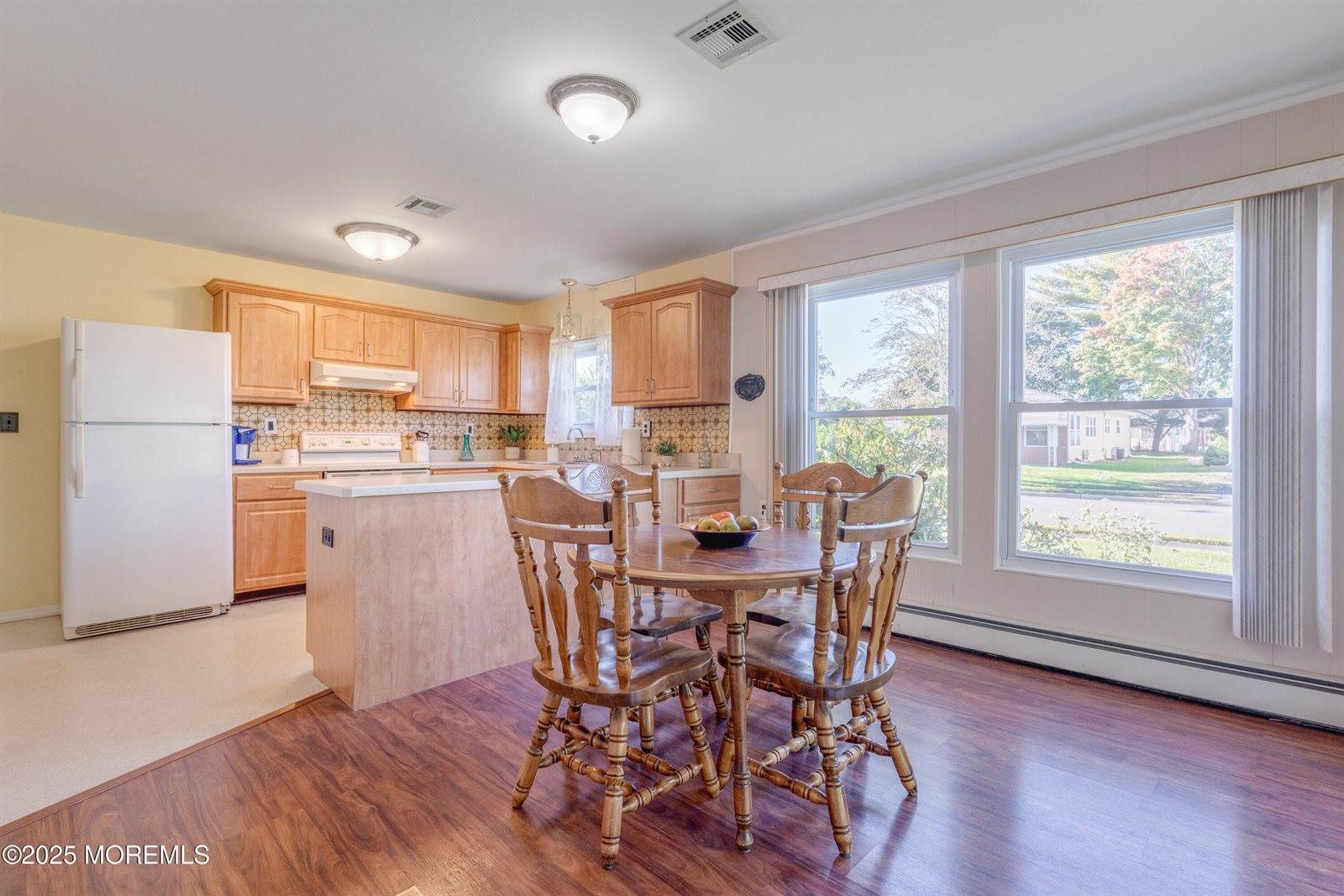 38 Marquis Street, Toms River, NJ 08757