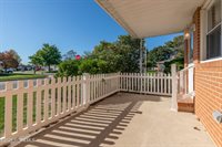 38 Marquis Street, Toms River, NJ 08757