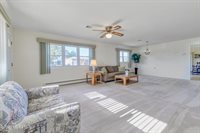 38 Marquis Street, Toms River, NJ 08757