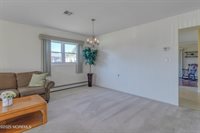 38 Marquis Street, Toms River, NJ 08757