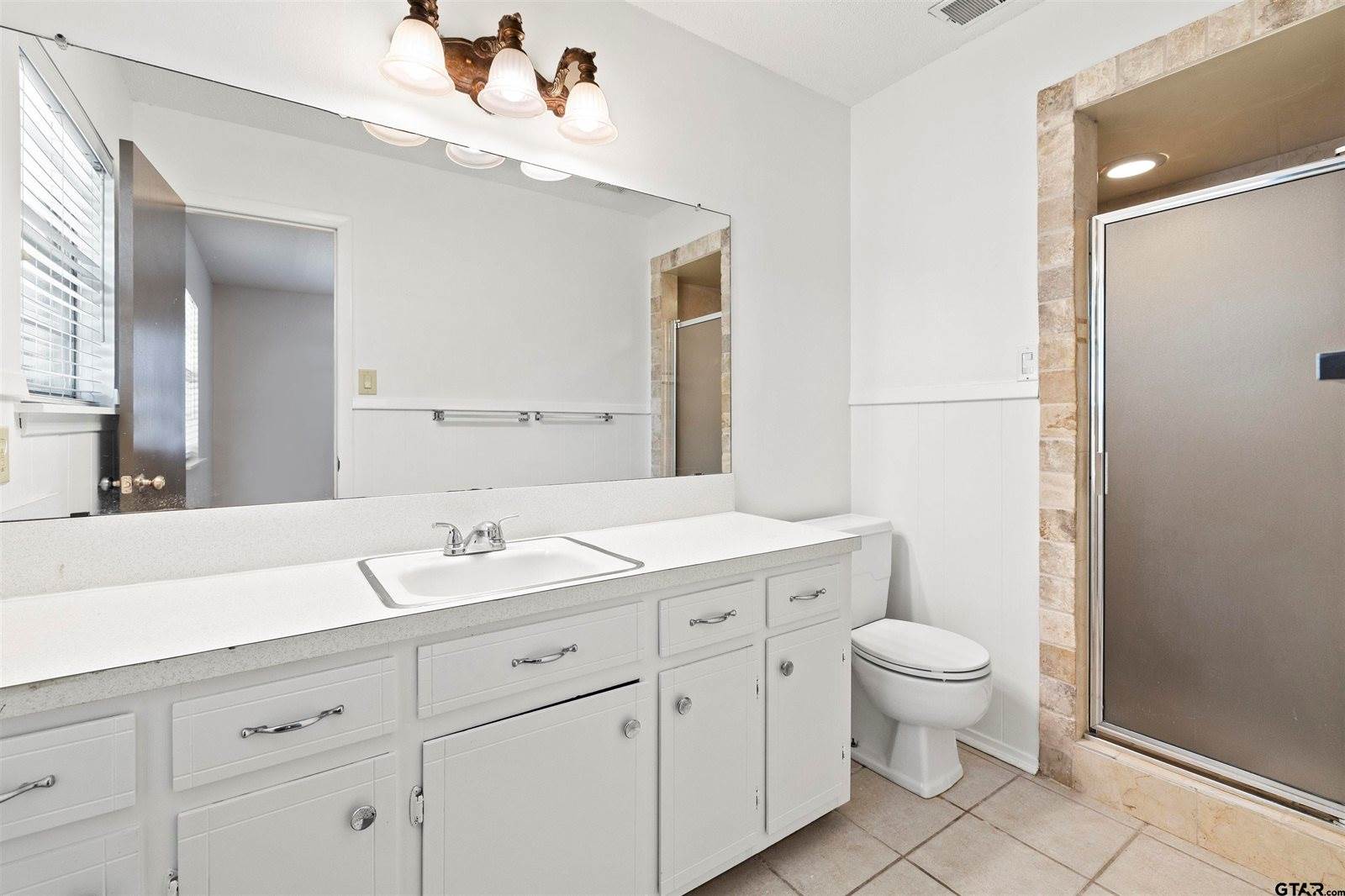 436 Ronnette, Tyler, TX 75703