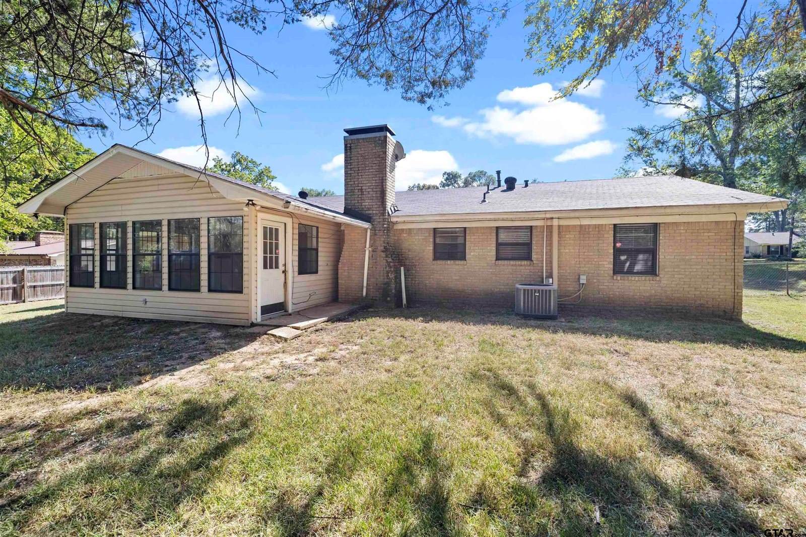 436 Ronnette, Tyler, TX 75703