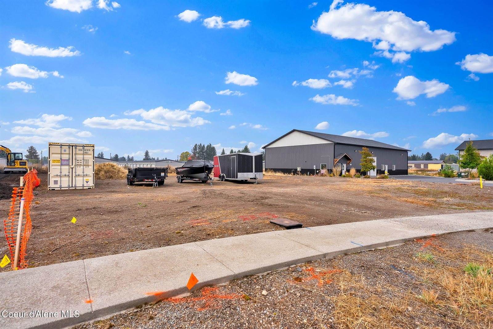 9985 North Lyle Loop, Hayden, ID 83835