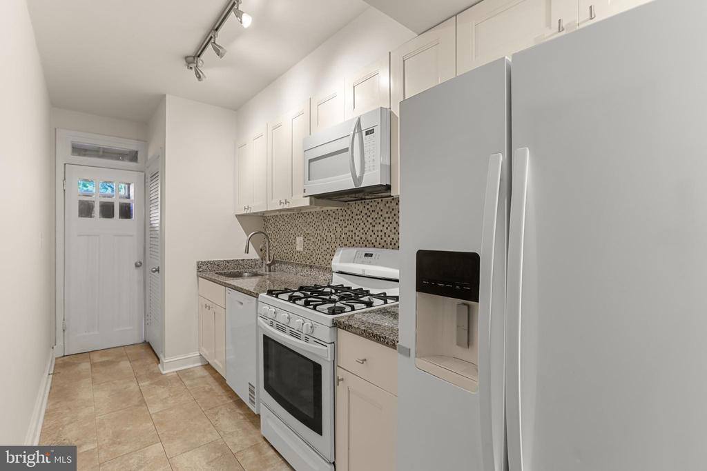 4016 47TH Street NW, Washington, DC 20016