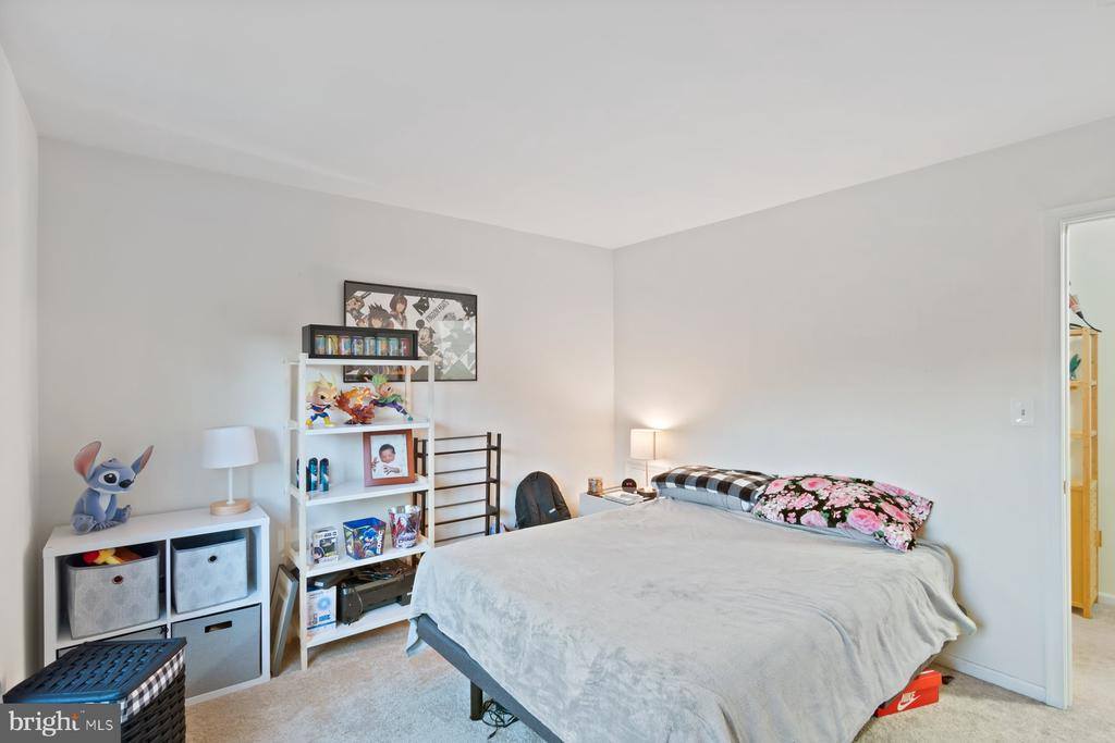 584 Cotswold Court, Frederick, MD 21703