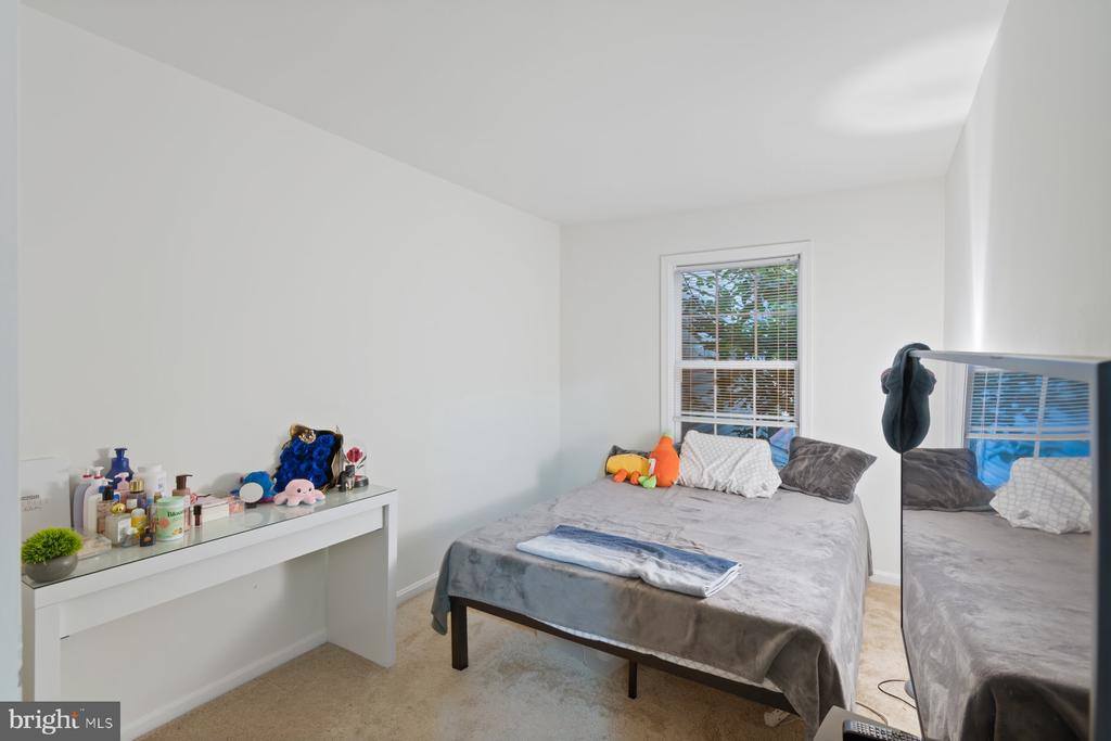 584 Cotswold Court, Frederick, MD 21703