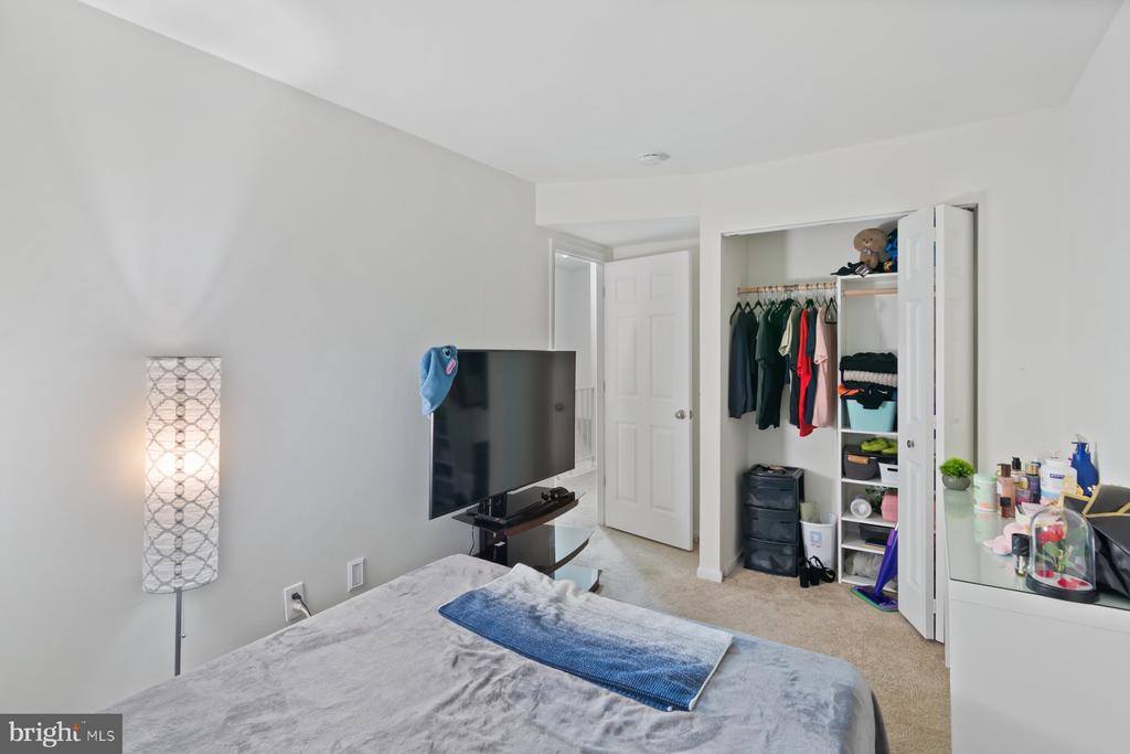 584 Cotswold Court, Frederick, MD 21703