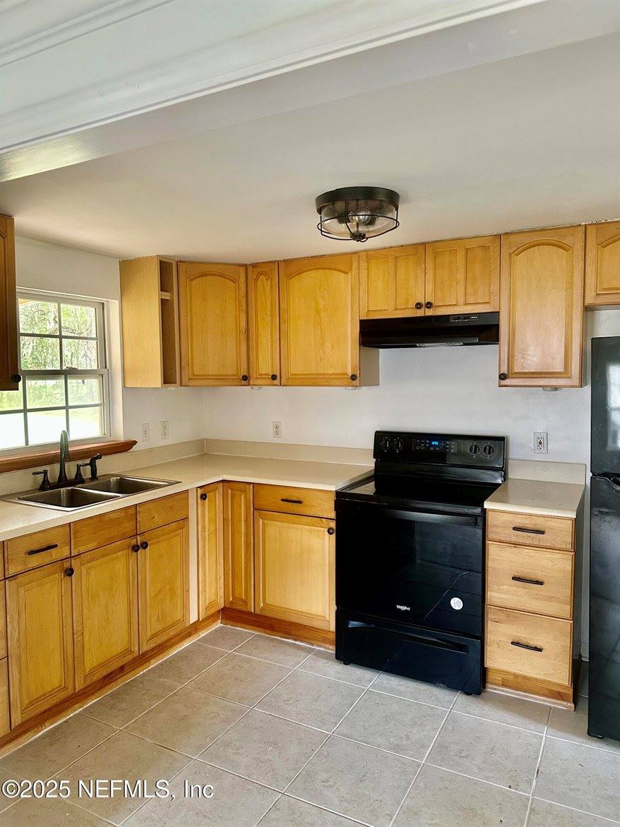 1423 Jones Road, Jacksonville, FL 32220