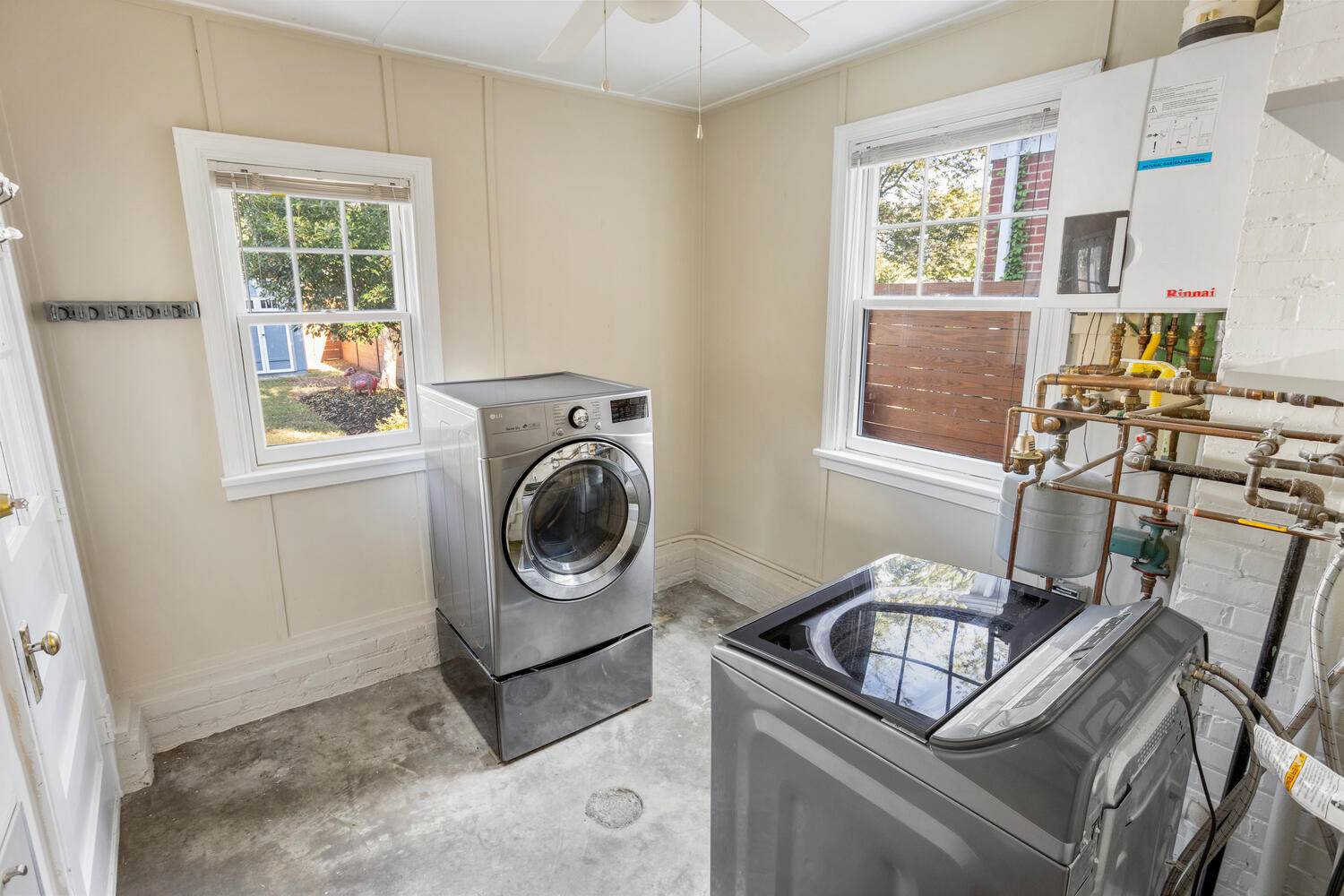 1912 Elmsmere Aveunue, Richmond, VA 23227